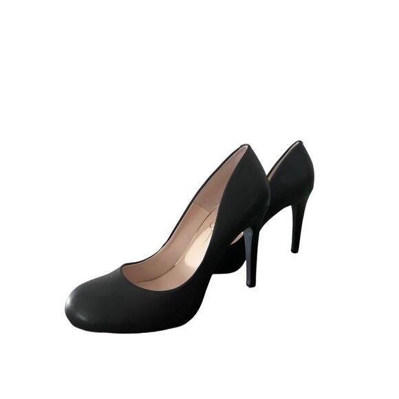 Jessica Simpson black heeled pumps size 9M - Picture 4 of 8